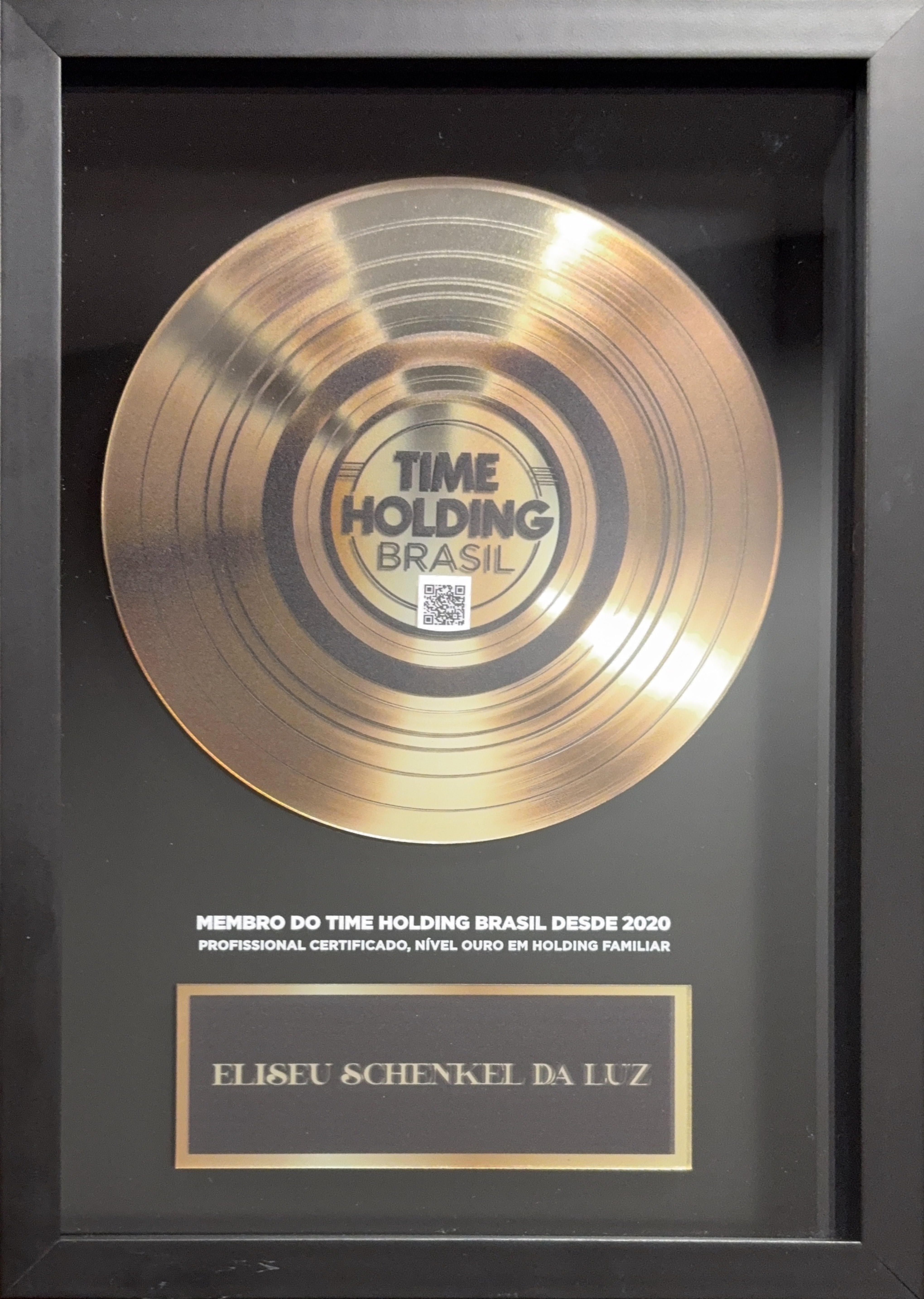 Placa Nível Ouro - Time Holding Brasil